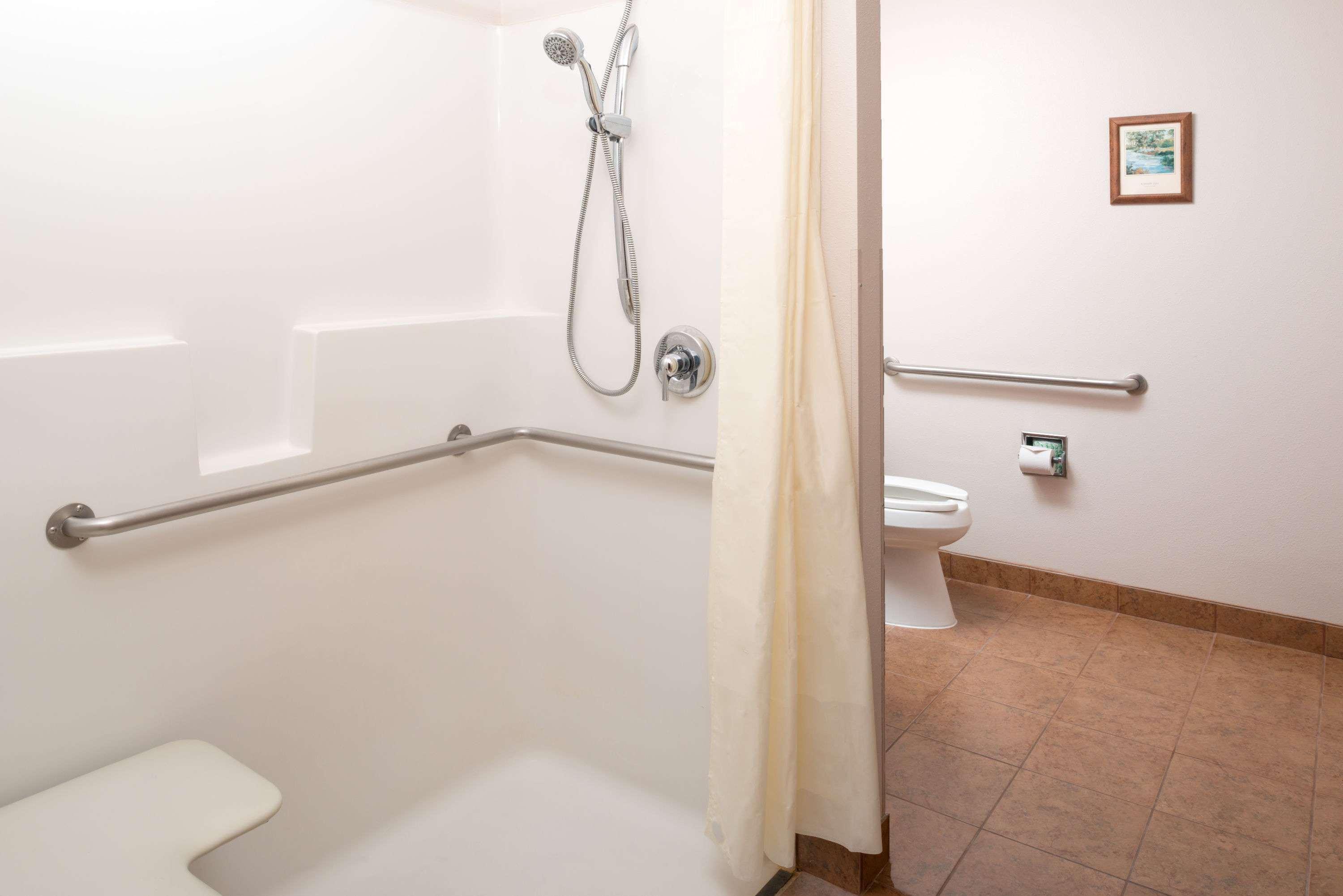 Days Inn & Suites By Wyndham Spokane Airport Airway Heights Εξωτερικό φωτογραφία