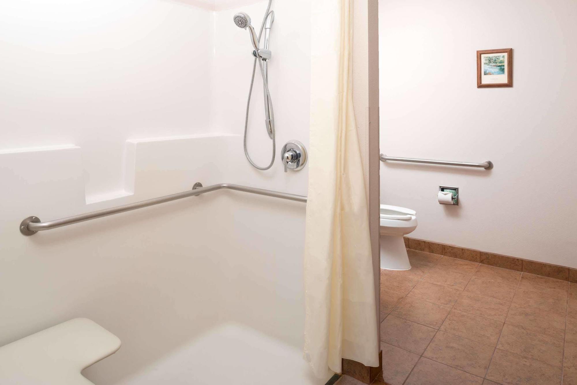 Days Inn & Suites By Wyndham Spokane Airport Airway Heights Εξωτερικό φωτογραφία
